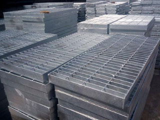 鋼格柵蓋板有什么應(yīng)用優(yōu)勢(shì)?「泰江鋼格板」 鋼格柵蓋板有什么應(yīng)用優(yōu)勢(shì)?「泰江鋼格板」